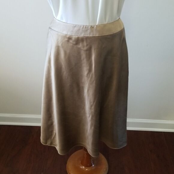 Talbots Brown Pure Silk Skirt size 8P - Picture 3 of 8